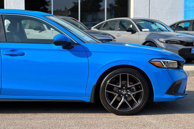 Photo of 2022 Boost Blue Pearl Honda Civic