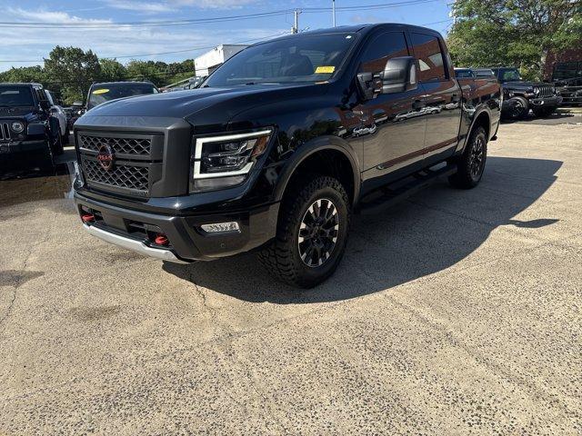 2023 Nissan Titan