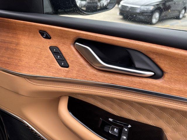 Photo of 2022 Diamond Black Jeep Grand Cherokee