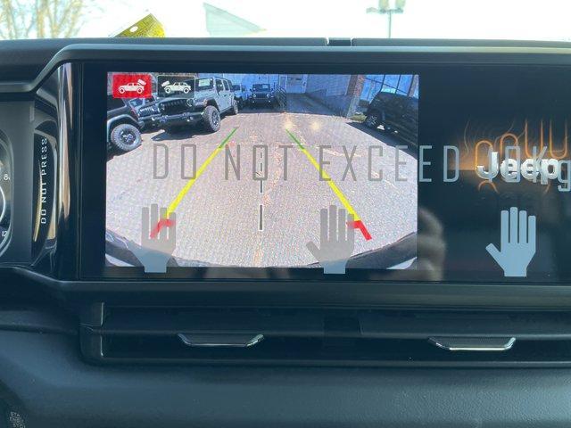 Photo of 2025 Black Clearcoat Jeep Wrangler