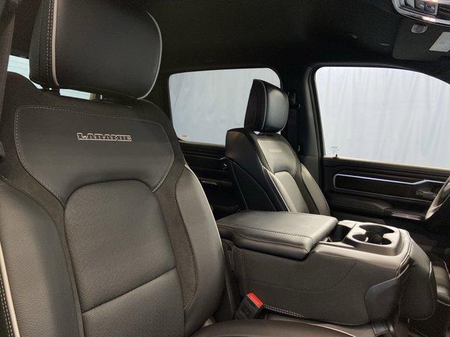 Photo of 2025 Diamond Black RAM 1500