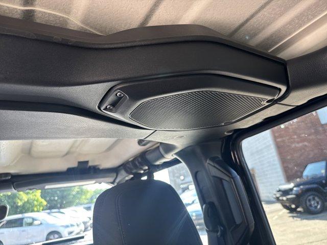Photo of 2022 Black Clearcoat Jeep Wrangler Unlimited 4xe
