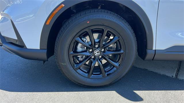 Photo of 2026 Platinum White Pearl Honda CR-V Hybrid