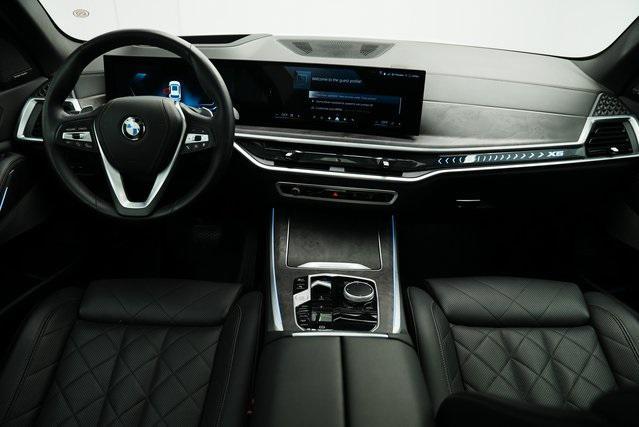 Photo of 2025 White BMW X5