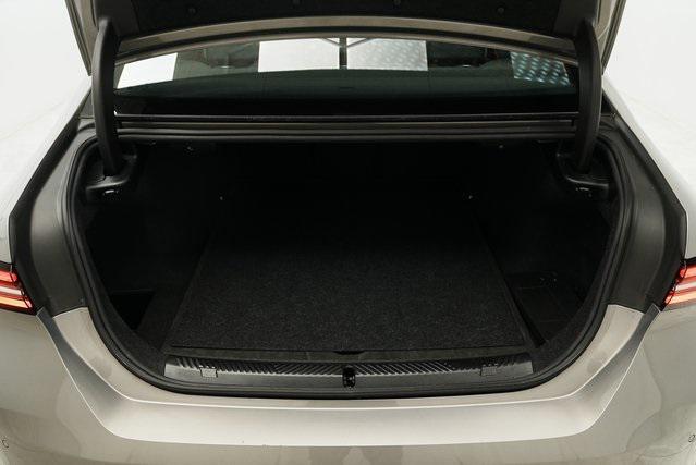 Photo of 2024 Gray BMW 530