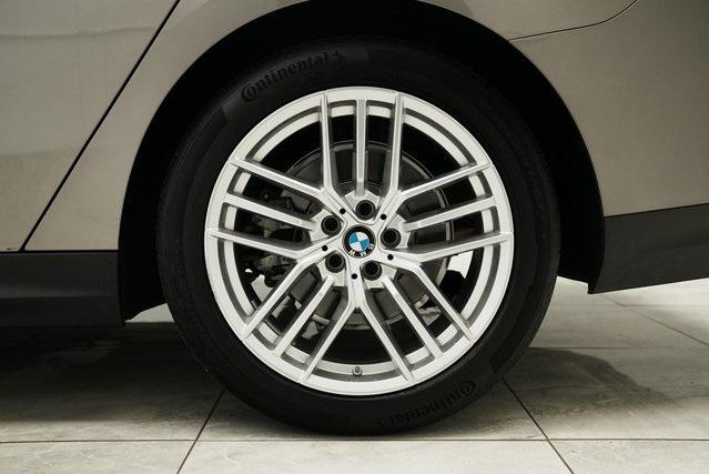 Photo of 2024 Gray BMW 530