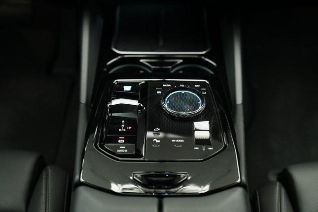 Photo of 2024 Gray BMW 530