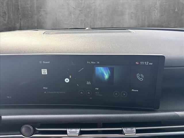 Photo of 2025 Shimmering Silver Hyundai TUCSON
