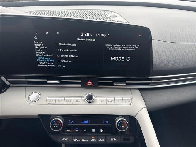 Photo of 2025 Fluid Metal Hyundai ELANTRA