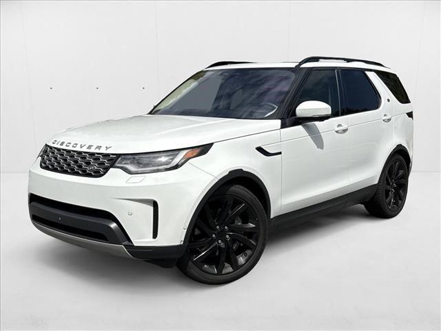Photo of 2021 Fuji White [White] Land Rover Discovery