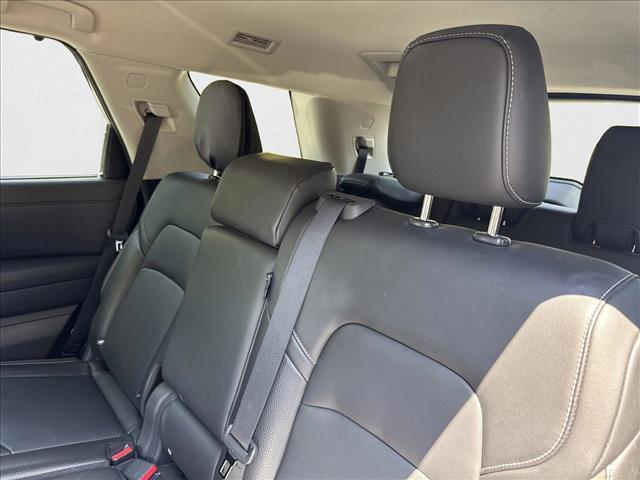 Photo of 2022 Gun Metallic Nissan Pathfinder