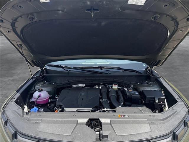 Photo of 2025 Rockwood Green Hyundai SANTA CRUZ