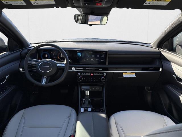 Photo of 2025 Phantom Black Hyundai SANTA CRUZ