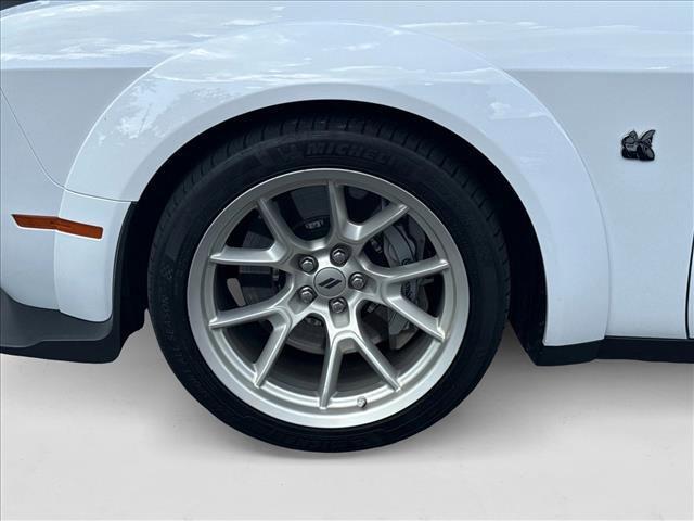 Photo of 2020 White Knuckle Clearcoat Dodge Challenger