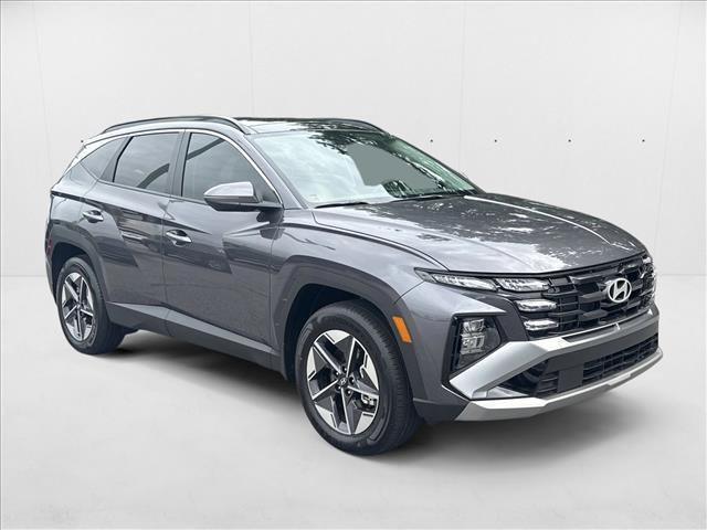 Photo of 2025 Titan Gray Hyundai TUCSON Hybrid