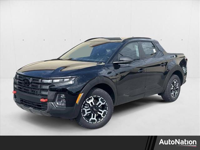 Photo of 2025 Phantom Black Hyundai SANTA CRUZ