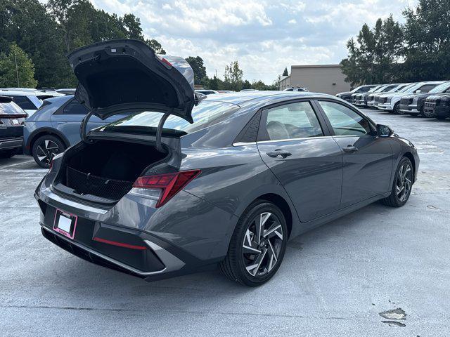 Photo of 2025 Ecotronic Gray Hyundai ELANTRA