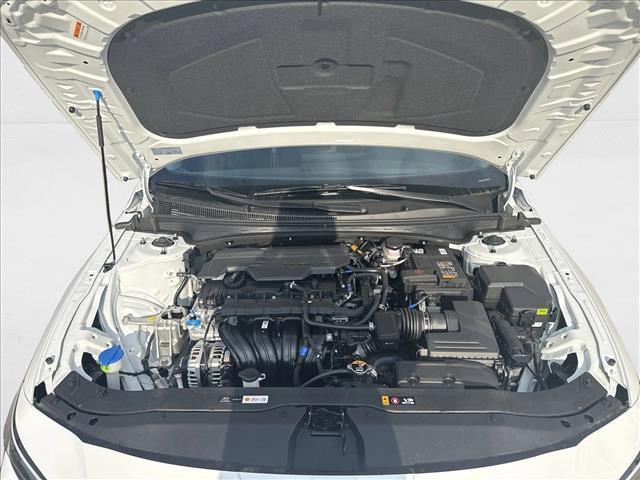 Photo of 2025 Serenity White Hyundai ELANTRA