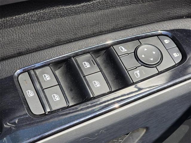 Photo of 2023 Gun Metallic Nissan Pathfinder