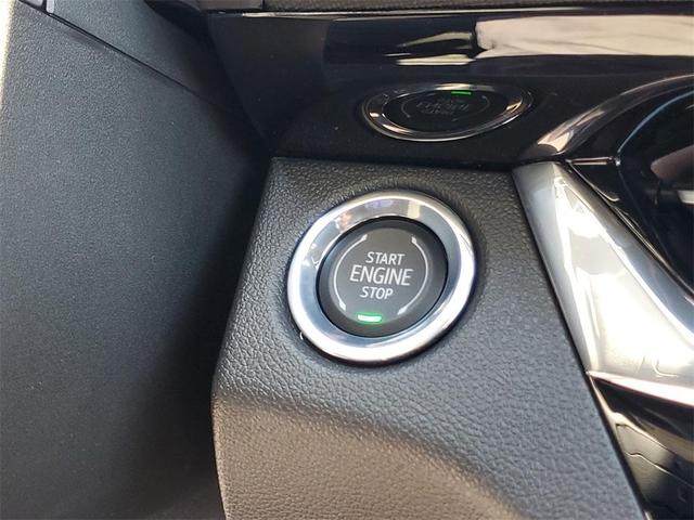 Photo of 2026 Summit White Buick Envista