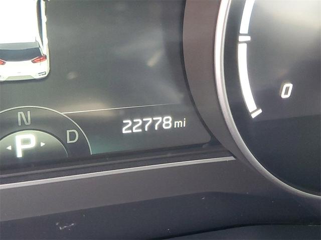 Photo of 2022 Graphite Gray Kia Niro EV