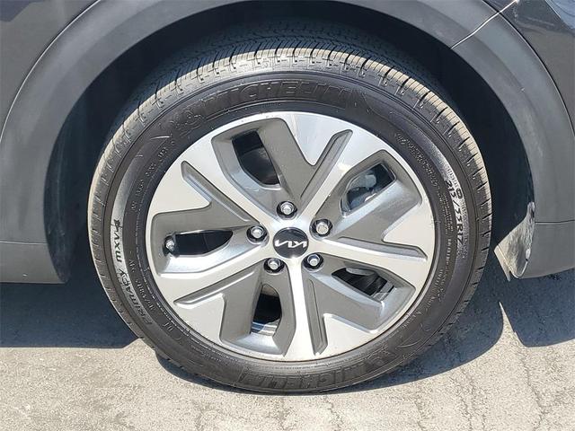 Photo of 2022 Graphite Gray Kia Niro EV