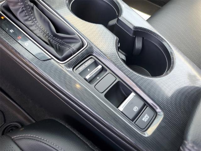 Photo of 2025 Platinum White Pearl Honda Civic Hybrid