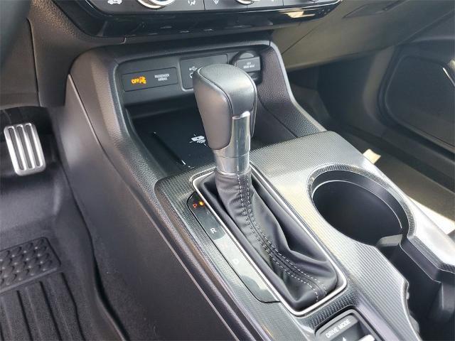 Photo of 2025 Platinum White Pearl Honda Civic Hybrid