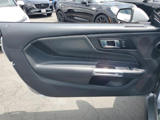 Photo of 2024 Silver Metallic Ford Mustang