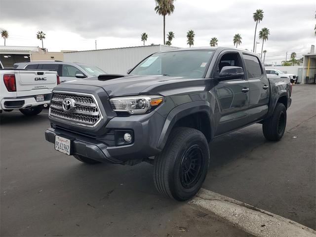 Photo of 2017 Magnetic Gray Metallic Toyota Tacoma