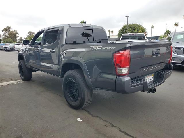 Photo of 2017 Magnetic Gray Metallic Toyota Tacoma