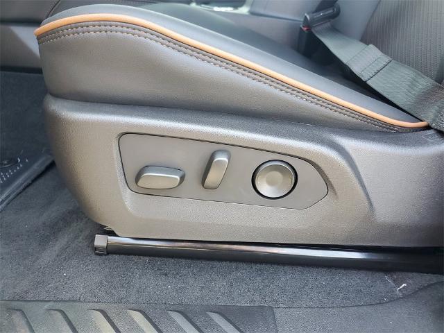 Photo of 2025 Onyx Black GMC Canyon