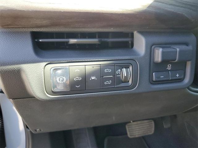 Photo of 2025 Gray GMC Sierra EV