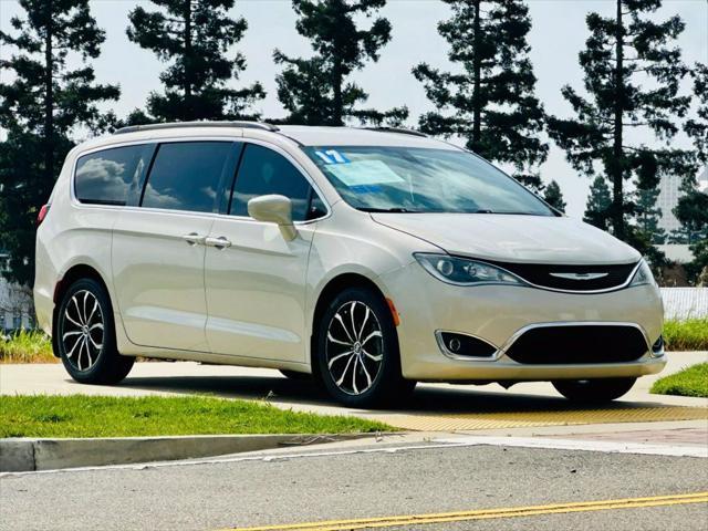 2017 Chrysler Pacifica