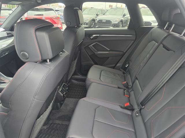 Photo of 2025 Glacier White Metallic Audi Q3