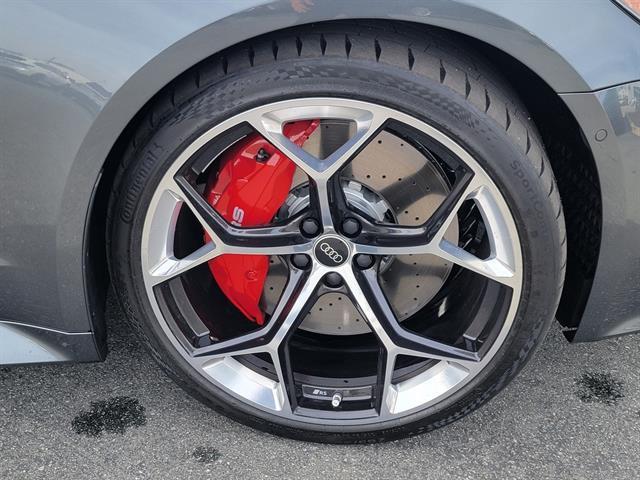 Photo of 2024 Daytona Gray Pearl Effect Audi RS 7
