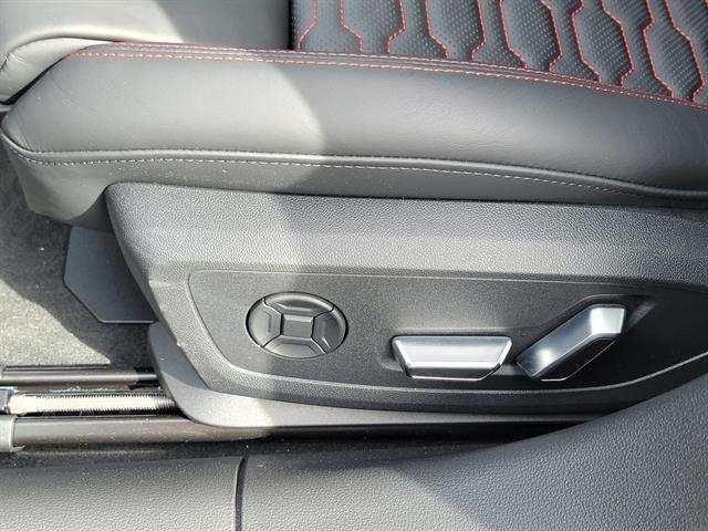 Photo of 2024 Daytona Gray Pearl Effect Audi RS 7