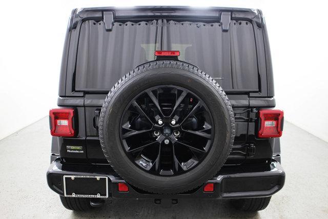 Photo of 2021 Black Clearcoat Jeep Wrangler Unlimited