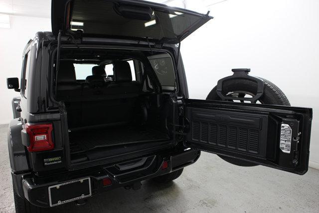 Photo of 2021 Black Clearcoat Jeep Wrangler Unlimited