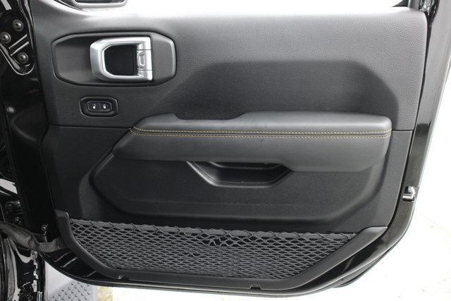 Photo of 2021 Black Clearcoat Jeep Wrangler Unlimited
