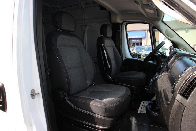 Photo of 2025 Bright White Clearcoat RAM ProMaster 2500