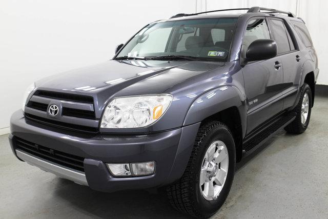 Photo of 2004 Gray Toyota 4Runner