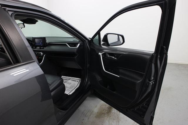Photo of 2021 Gray Toyota RAV4 Hybrid