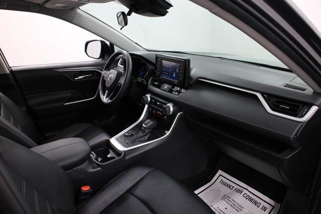 Photo of 2021 Gray Toyota RAV4 Hybrid