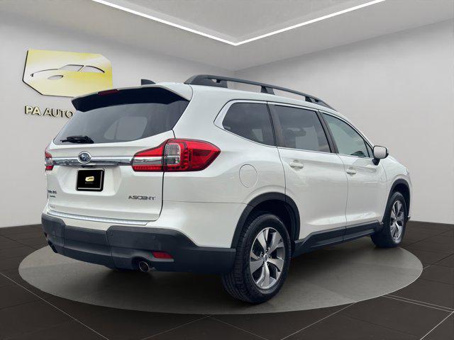 Photo of 2019 Crystal White Pearl Subaru Ascent