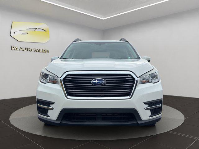 Photo of 2019 Crystal White Pearl Subaru Ascent