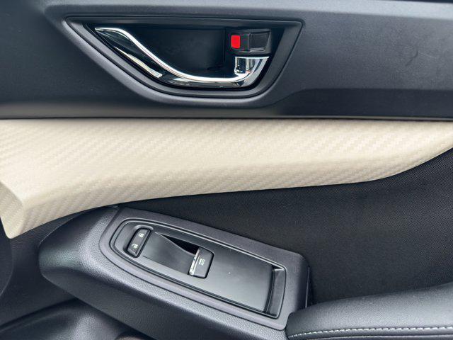 Photo of 2019 Crystal White Pearl Subaru Ascent
