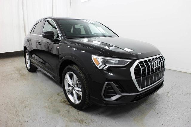 2022 Audi Q3