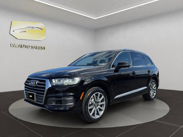 Photo of 2018 Black Audi Q7
