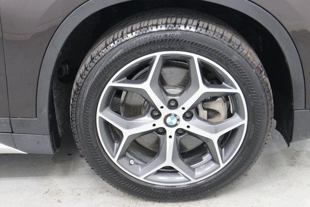 Photo of 2018 Sparkling Brown Metallic BMW X1